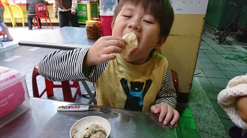 22日・台北1日目！小董乾炒河粉の炒飯！(コピー)